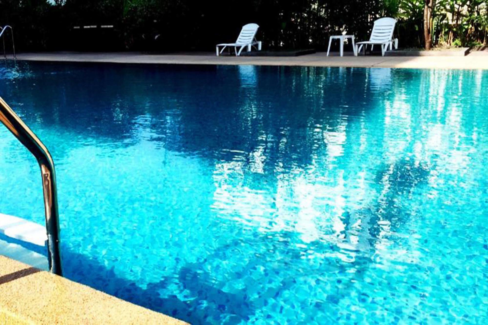 J. Park Hotel Çonburi Dış mekan fotoğraf